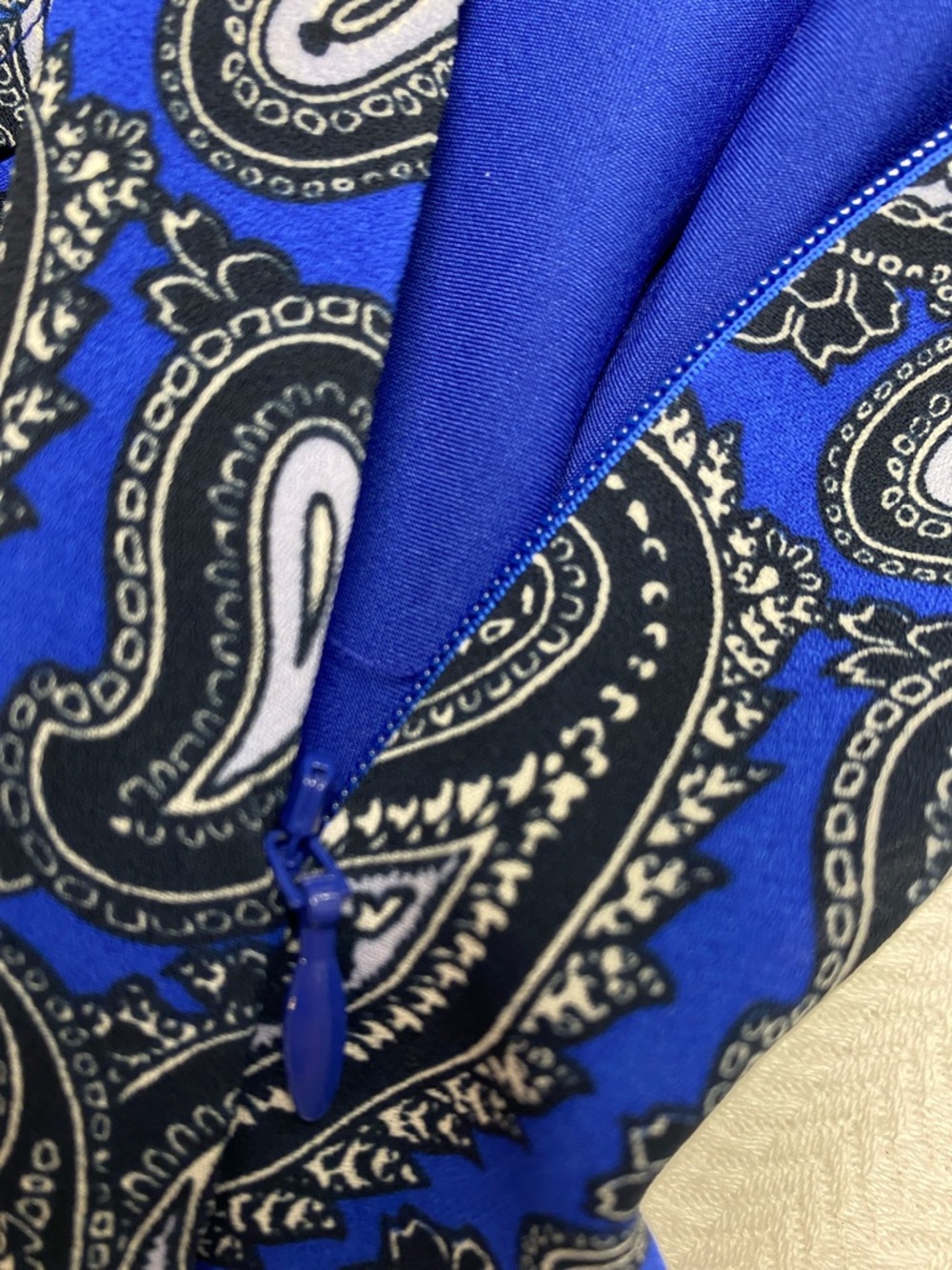 Banana Republic Dress Paisley Long-Sleeve Shirt Dress Office Classic Size 10 - Picture 13 of 13